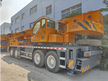 Leasing XCMG QY70K CRANE Used XCMG Truck Crane 70ton QY70KC XCT70 MOBOLIE CRANE XCMG QY70K CRANE Used XCMG Truck Crane 70ton QY70KC XCT70 MOBOLIE CRANE: gambar 1