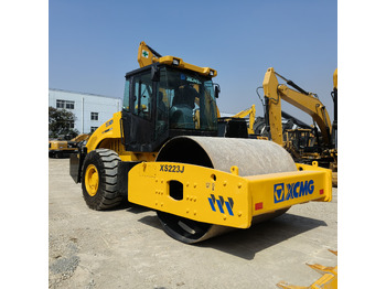 Pemadat XCMG XS223J USED ROAD ROLLER: gambar 3