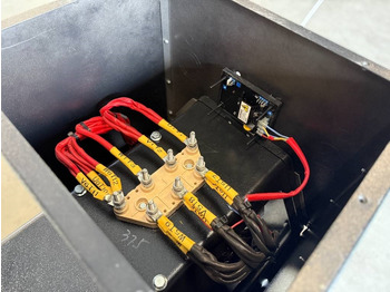 Genset baru DPX CJ274G - 200 kVA Alternator - DPX-33908: gambar 4