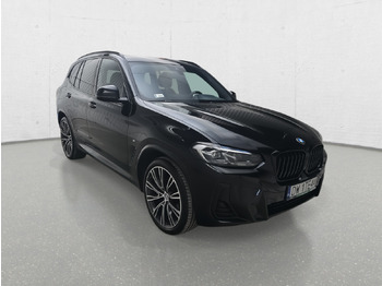 Mobil SUV BMW