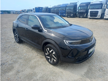 Mobil SUV OPEL