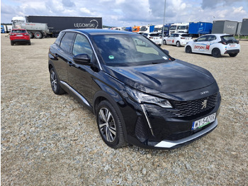 Mobil SUV PEUGEOT