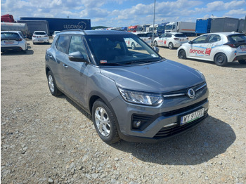 Mobil SUV