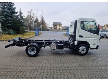 Truk sasis baru FUSO Canter 6S15 podwozie: gambar 3
