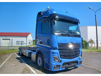 Leasing  Mercedes-Benz Actros 2548 LnR Mercedes-Benz Actros 2548 LnR: gambar 2