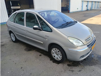 Mobil Citroën Xsara Picasso 1.8i - 16V , Airco: gambar 4