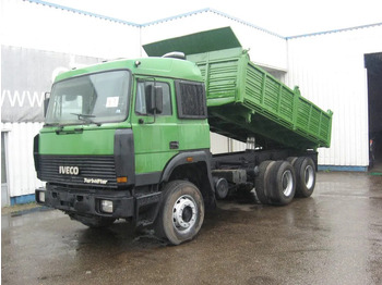 Truk jungkit IVECO TurboStar