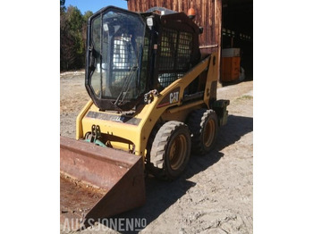 Skid steer 2002 Cat 216 kompaktlaster med motorvarmer: gambar 2