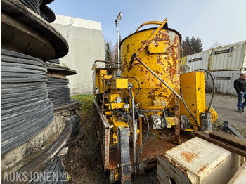 Membangun inventaris 2014 Atlas Copco Unigrout Rig Smart M2 E45 / Injeksjonsplattform: gambar 3 Membangun inventaris 2014 Atlas Copco Unigrout Rig Smart M2 E45 / Injeksjonsplattform: gambar 3