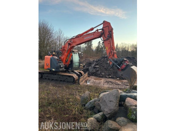 Ekskavator HITACHI ZX135