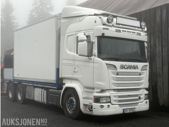 Truk derek SCANIA R 520