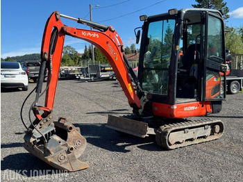 Ekskavator mini KUBOTA KX019-4