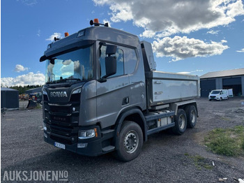 Truk jungkit SCANIA R 650
