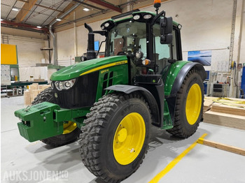 Traktor JOHN DEERE 6100M
