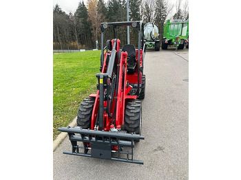 Pemuat ringkas baru Schäffer 2028 SLT: gambar 3 Pemuat ringkas baru Schäffer 2028 SLT: gambar 3