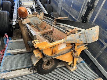 Penyebar pasir/ Garam