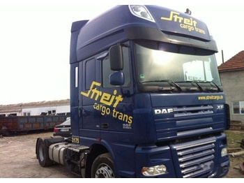Tractor head DAF XF 105
