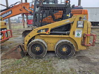 Skid steer CATERPILLAR 216B3