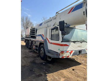 Derek bergerak Zoomlion ZTC800V ZTV900VZTC1000V: gambar 3 Derek bergerak Zoomlion ZTC800V ZTV900VZTC1000V: gambar 3