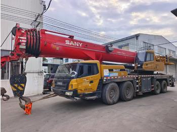 Derek bergerak ZOOMLION