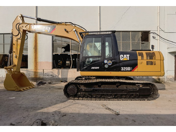 Ekskavator perayap CATERPILLAR 320D2