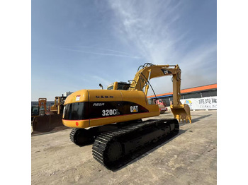 Ekskavator perayap CATERPILLAR 320CL