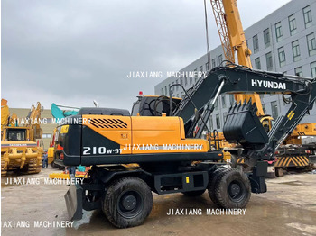 Ekskavator roda HYUNDAI