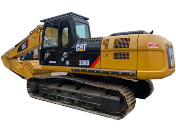Ekskavator CATERPILLAR
