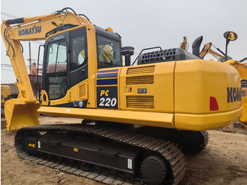 Ekskavator perayap KOMATSU PC220-8