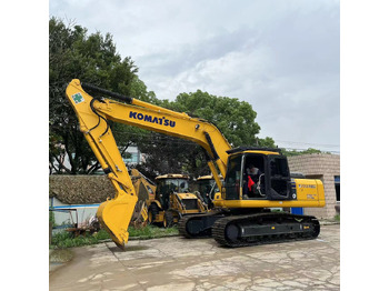 Ekskavator perayap KOMATSU PC220-8