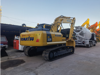 Ekskavator perayap KOMATSU PC220-8