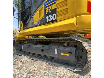 Ekskavator perayap KOMATSU PC130