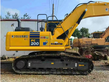 Ekskavator perayap KOMATSU PC200-7