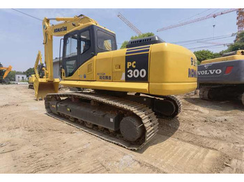 Ekskavator perayap Komatsu PC300-7 excavator: gambar 4