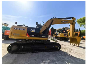 Ekskavator perayap CATERPILLAR