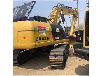 Ekskavator perayap CATERPILLAR 320D2