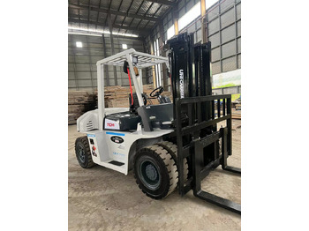 Forklift diesel TCM FD70 Forklift: gambar 3
