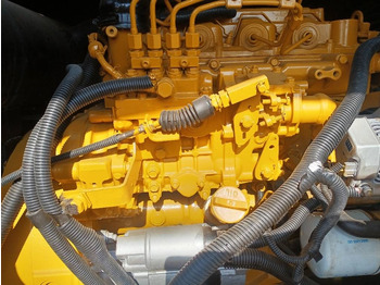 Ekskavator perayap CAT 307E2: gambar 3
