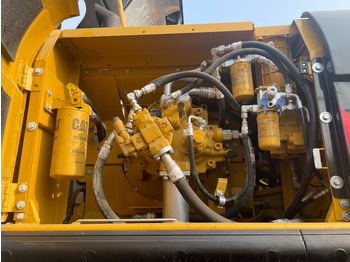 Ekskavator perayap CAT 340 D L: gambar 5