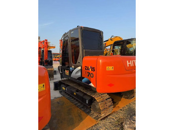 Ekskavator perayap HITACHI ZX70