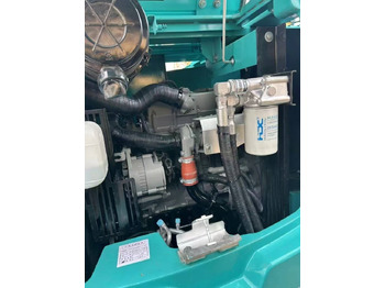 Ekskavator perayap Kobelco SK 75: gambar 3