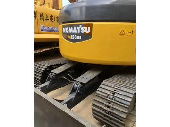 Ekskavator perayap Komatsu 128 US: gambar 2