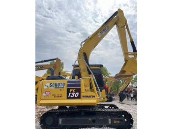 Ekskavator perayap KOMATSU PC130