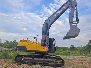 Ekskavator perayap VOLVO EC300
