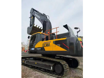 Ekskavator perayap VOLVO EC380