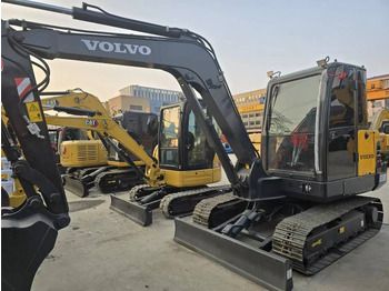 Ekskavator perayap VOLVO EC60