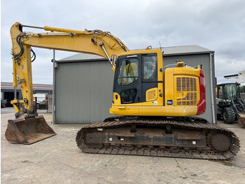 Ekskavator perayap KOMATSU PC228
