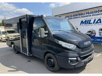 Kendaraan kolektor IVECO Daily