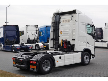 Tractor head Volvo FH 460 / SPROWADZONY / MAŁY PRZEBIEG / PO KONTRA: gambar 5