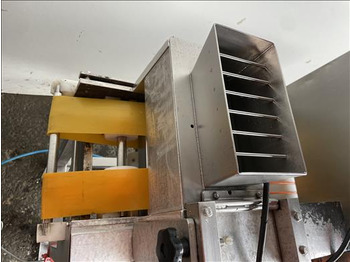 Peralatan bakery AFT buttering machine: gambar 4